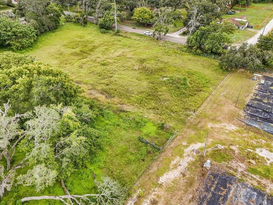 Activo con contrato: $1,199,900 (9.35 acres)