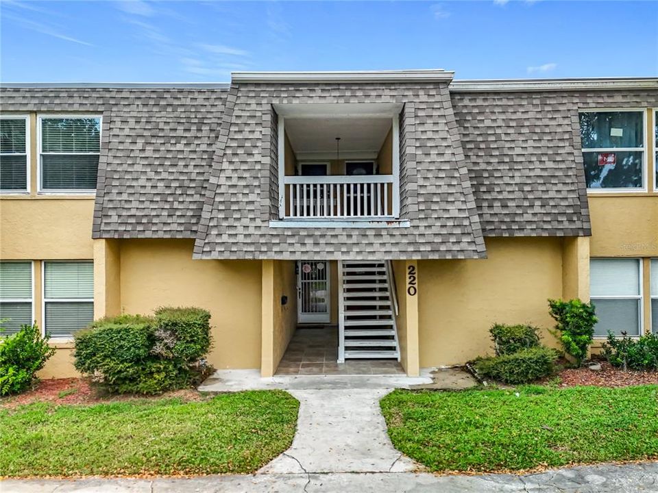 最近租的: $1,900 (2 贝兹, 2 浴室, 1386 平方英尺)