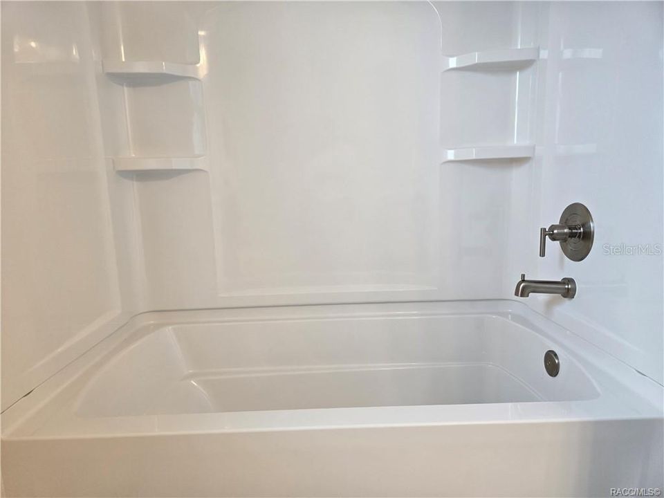 待售: $358,850 (3 贝兹, 2 浴室, 1720 平方英尺)