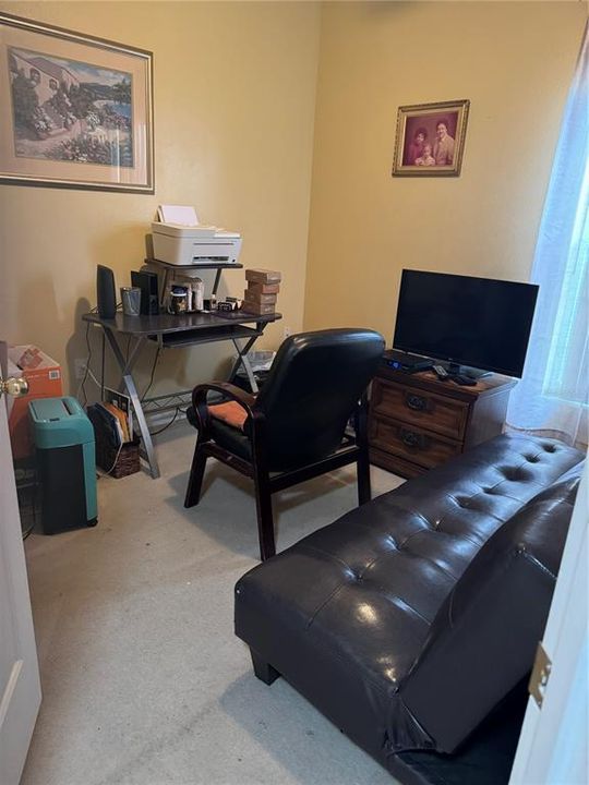 Activo con contrato: $235,900 (3 camas, 2 baños, 1465 Pies cuadrados)