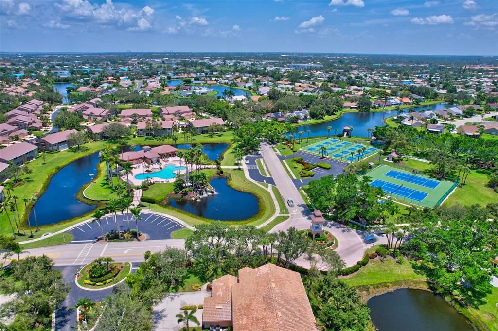 Vendido Recientemente: $299,000 (3 camas, 2 baños, 1774 Pies cuadrados)