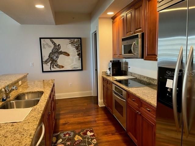 For Rent: $13,000 (2 beds, 2 baths, 1680 Square Feet)