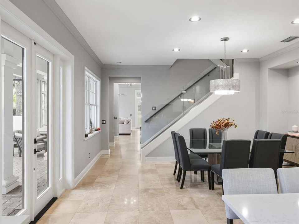 待售: $2,500,000 (4 贝兹, 4 浴室, 3840 平方英尺)