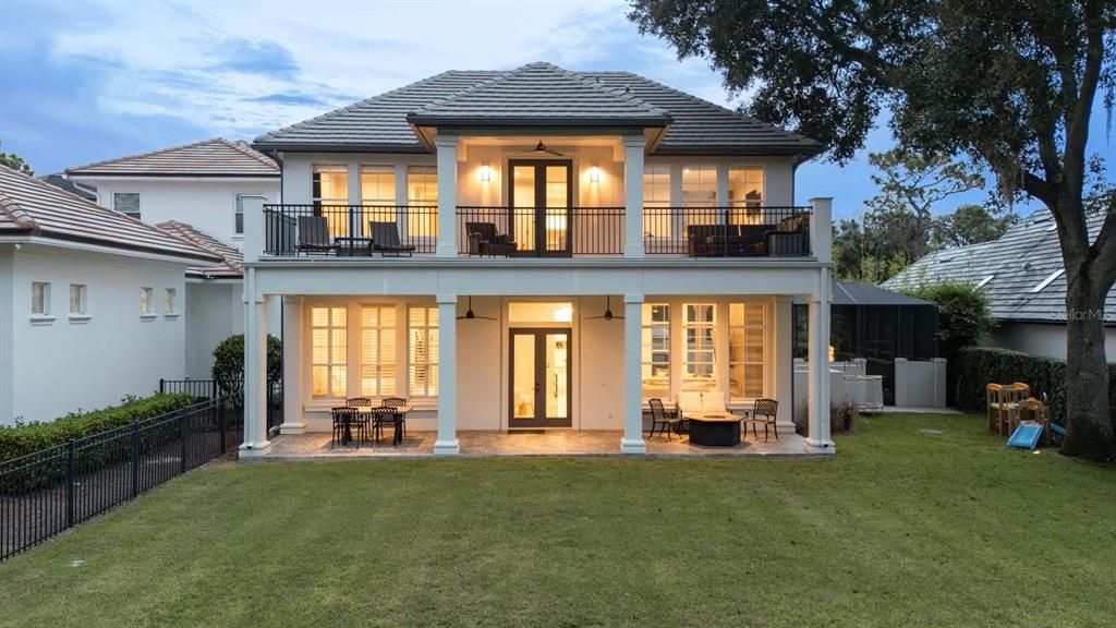 待售: $2,500,000 (4 贝兹, 4 浴室, 3840 平方英尺)