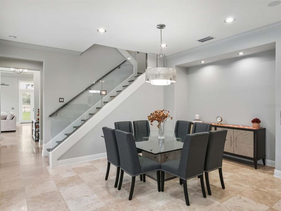 待售: $2,500,000 (4 贝兹, 4 浴室, 3840 平方英尺)