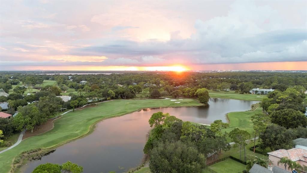 待售: $2,500,000 (4 贝兹, 4 浴室, 3840 平方英尺)