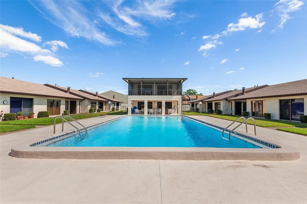 Под контрактом: $189,900 (2 спален, 2 ванн, 1188 Квадратных фут)