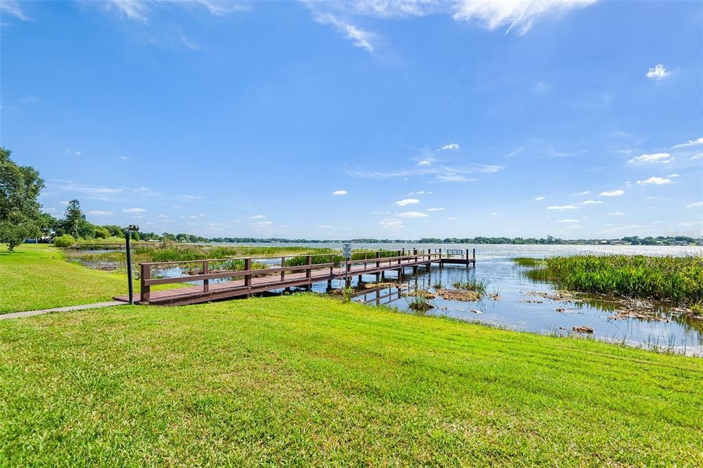 Под контрактом: $189,900 (2 спален, 2 ванн, 1188 Квадратных фут)