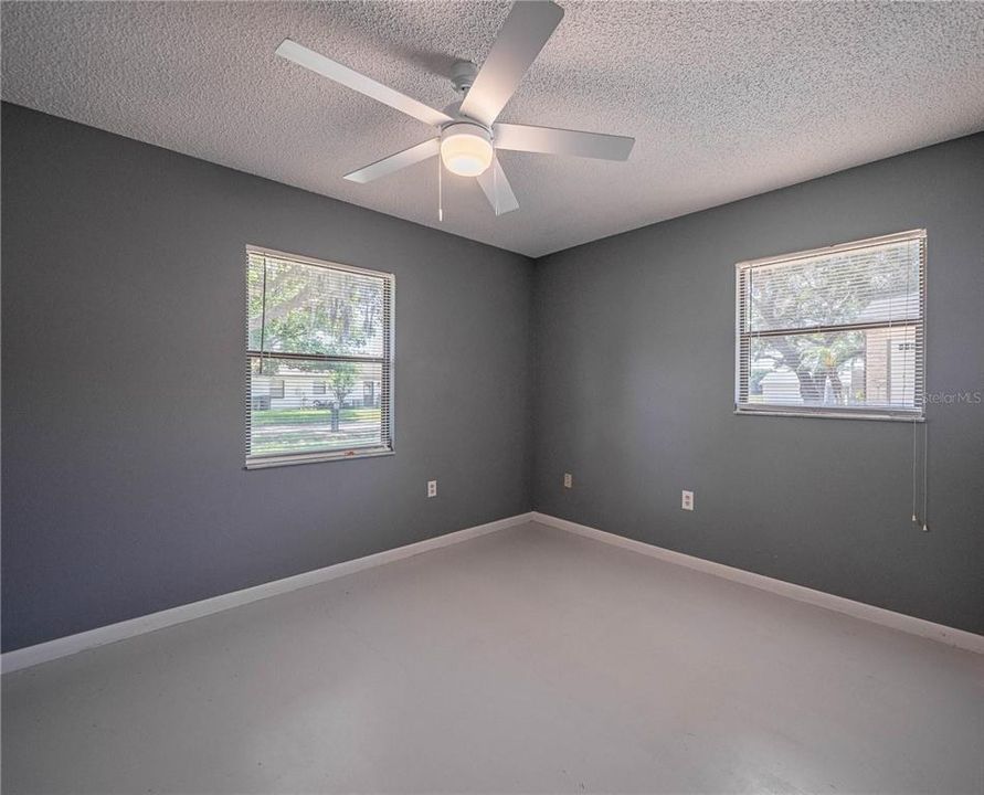 For Rent: $2,250 (3 beds, 2 baths, 1707 Square Feet)