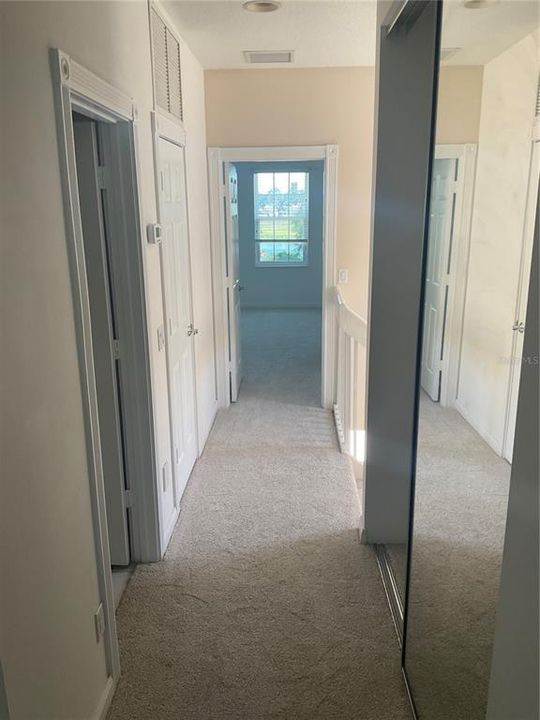 Activo con contrato: $2,450 (3 camas, 2 baños, 1672 Pies cuadrados)