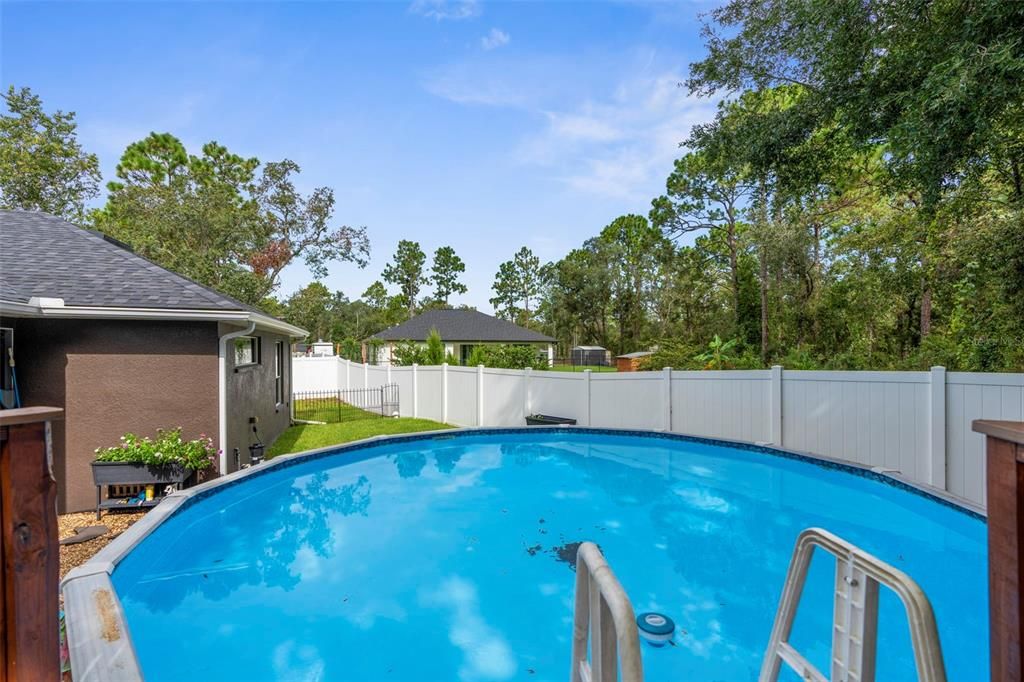 Active With Contract: $395,000 (3 beds, 2 baths, 1770 Square Feet)