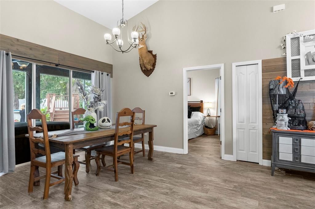 Active With Contract: $395,000 (3 beds, 2 baths, 1770 Square Feet)