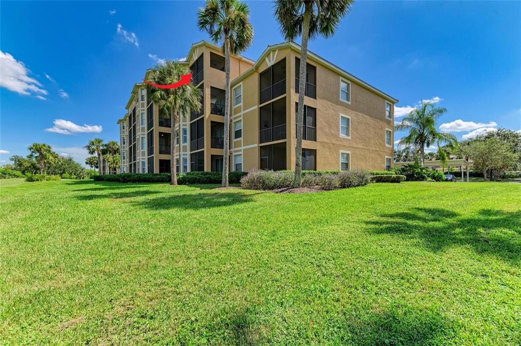 Под контрактом: $275,000 (2 спален, 2 ванн, 1156 Квадратных фут)