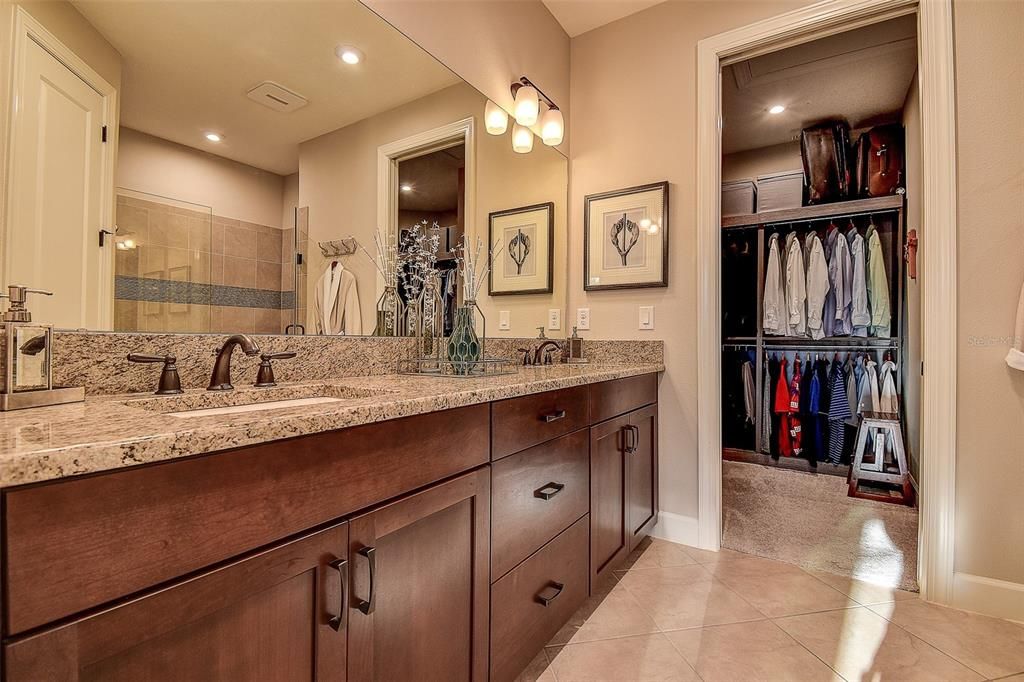 For Sale: $620,000 (3 beds, 2 baths, 1931 Square Feet)