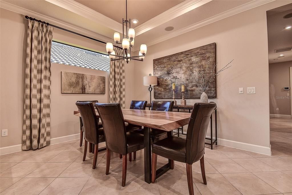 For Sale: $620,000 (3 beds, 2 baths, 1931 Square Feet)