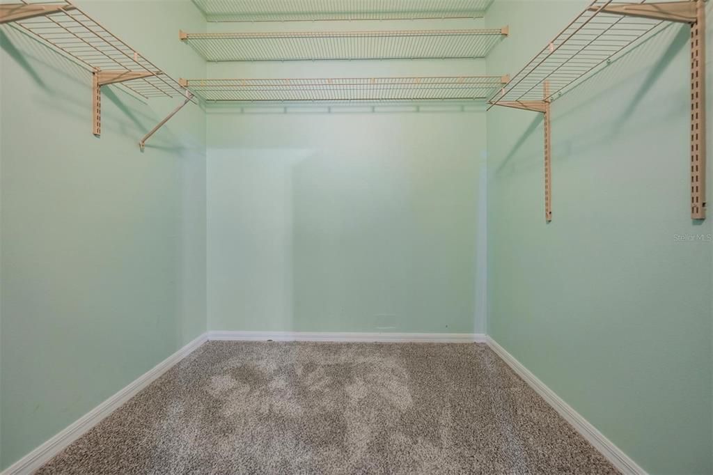 For Sale: $696,000 (5 beds, 3 baths, 3088 Square Feet)