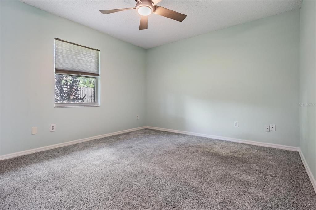 For Sale: $696,000 (5 beds, 3 baths, 3088 Square Feet)