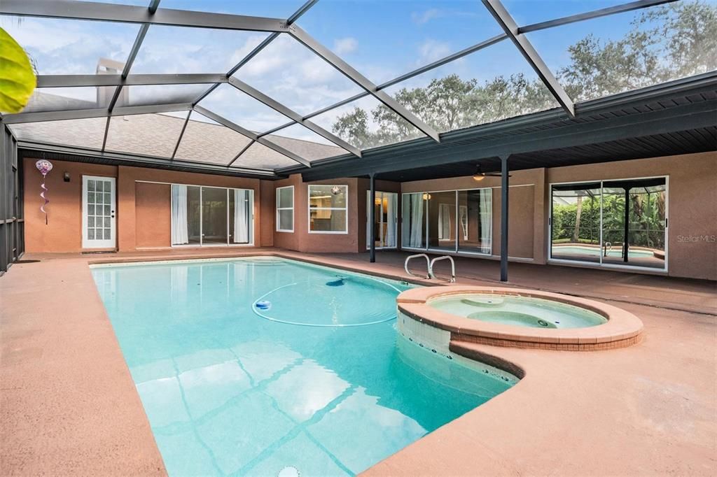 For Sale: $696,000 (5 beds, 3 baths, 3088 Square Feet)