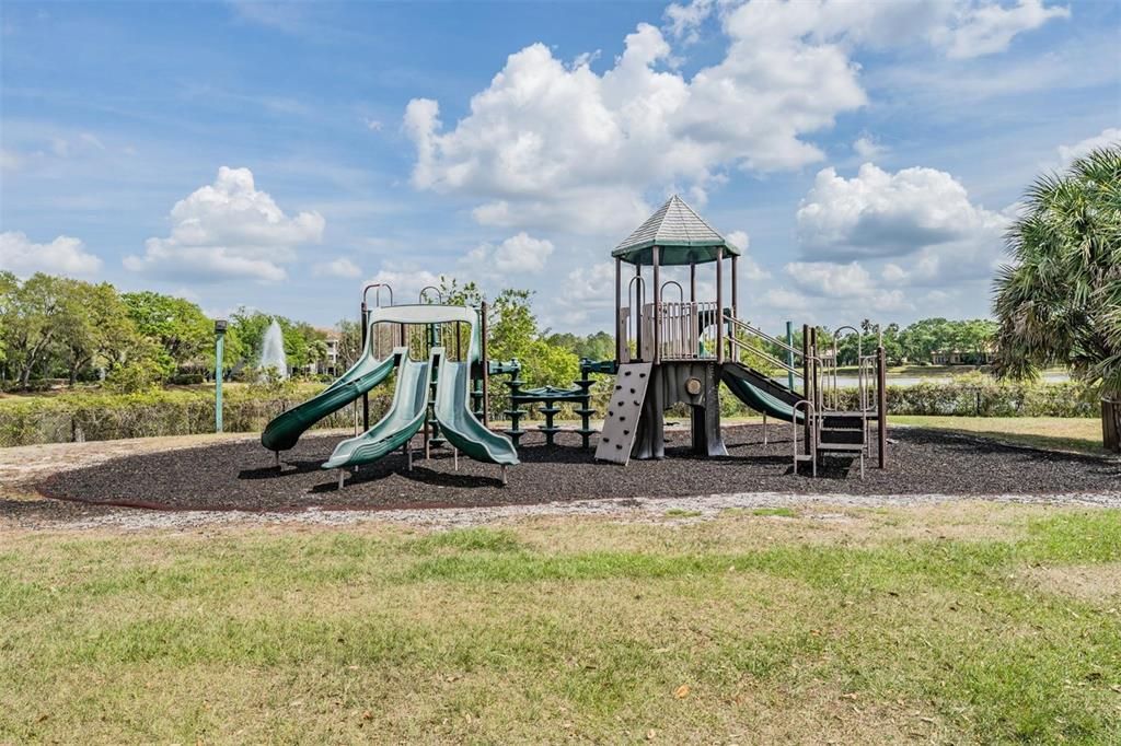 For Sale: $696,000 (5 beds, 3 baths, 3088 Square Feet)