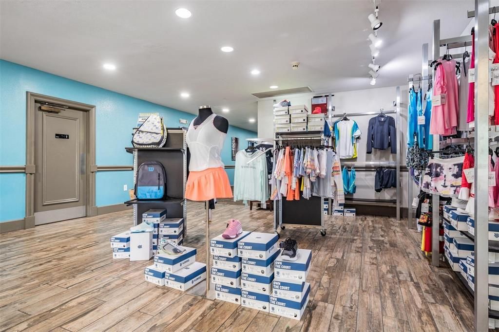 For Sale: $696,000 (5 beds, 3 baths, 3088 Square Feet)