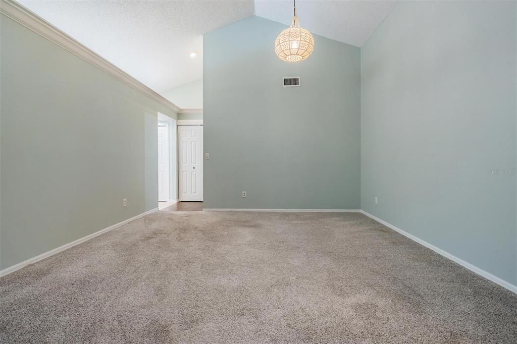 For Sale: $696,000 (5 beds, 3 baths, 3088 Square Feet)