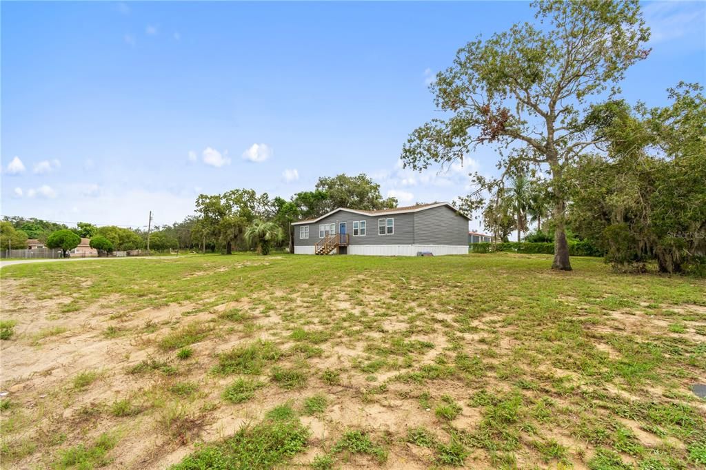 待售: $239,000 (4 贝兹, 2 浴室, 1620 平方英尺)