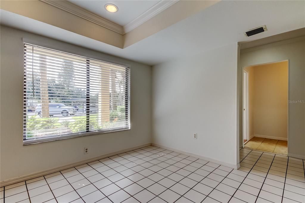 Active With Contract: $185,000 (2 beds, 2 baths, 1300 Square Feet)