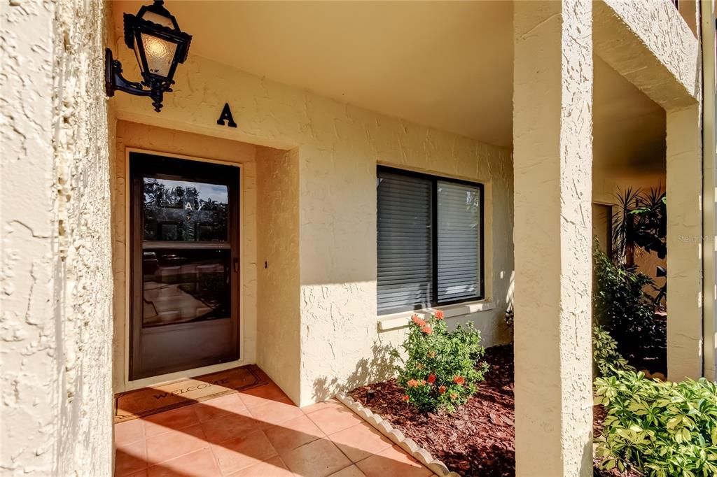 Active With Contract: $185,000 (2 beds, 2 baths, 1300 Square Feet)