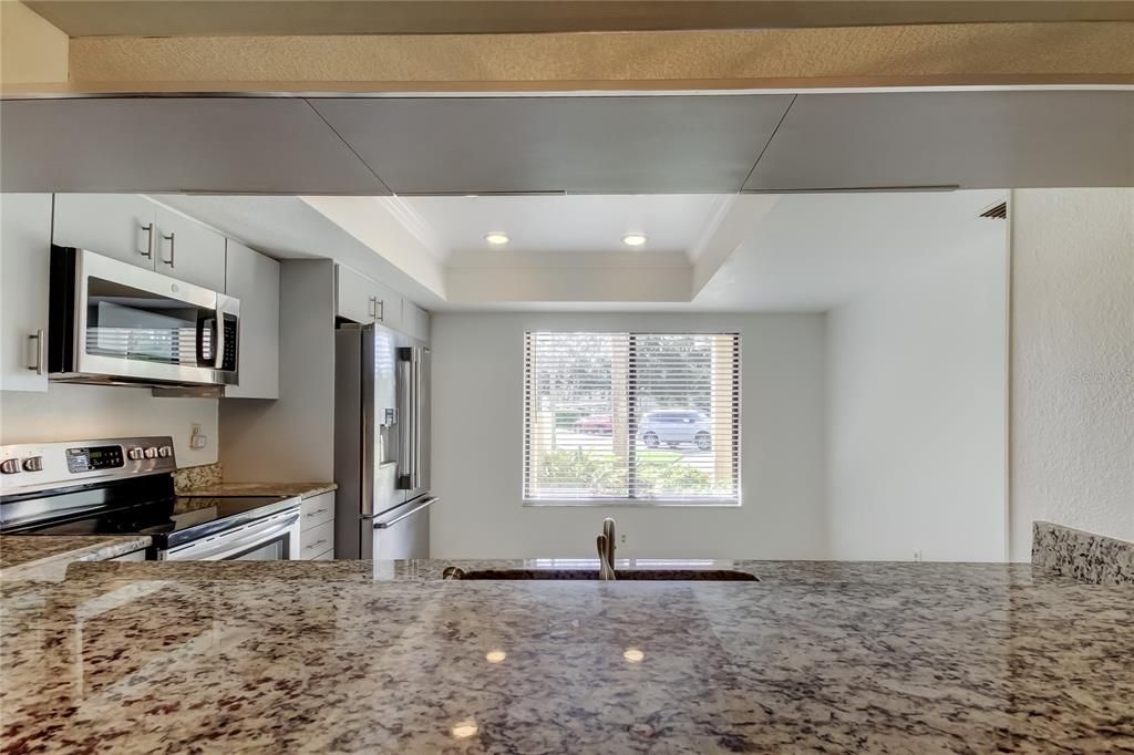 Active With Contract: $185,000 (2 beds, 2 baths, 1300 Square Feet)