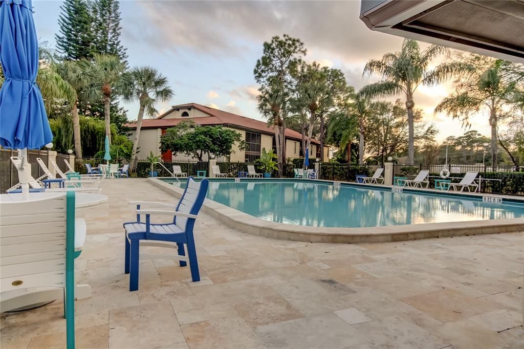 Active With Contract: $185,000 (2 beds, 2 baths, 1300 Square Feet)