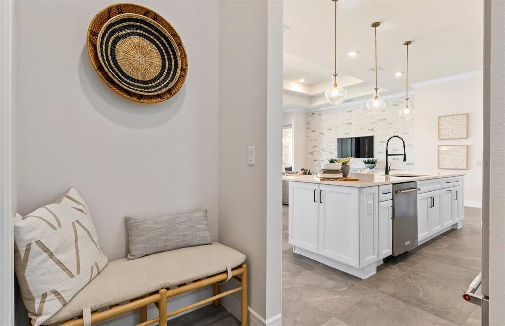 En Venta: $599,930 (3 camas, 2 baños, 2334 Pies cuadrados)