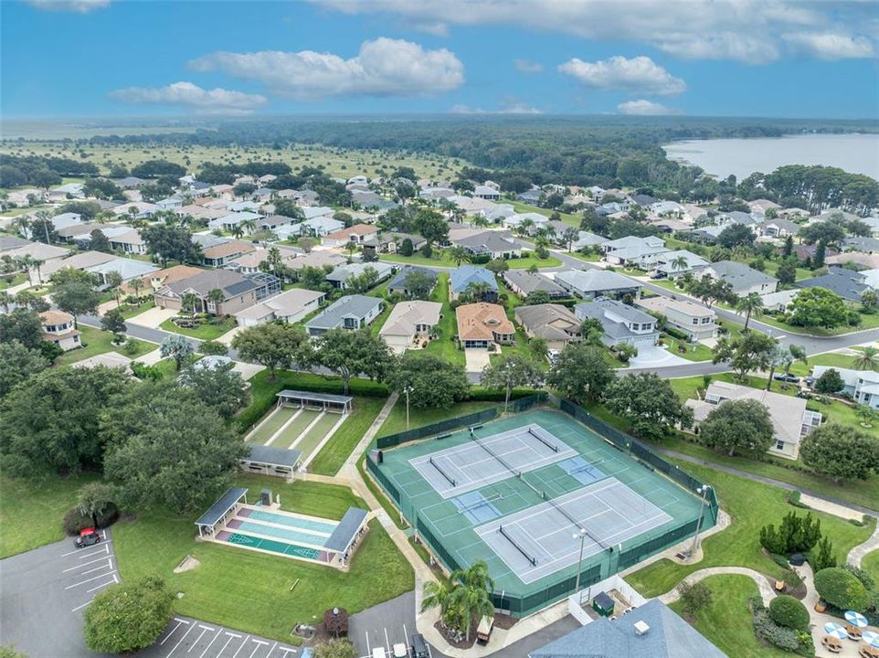 En Venta: $315,000 (3 camas, 2 baños, 1900 Pies cuadrados)