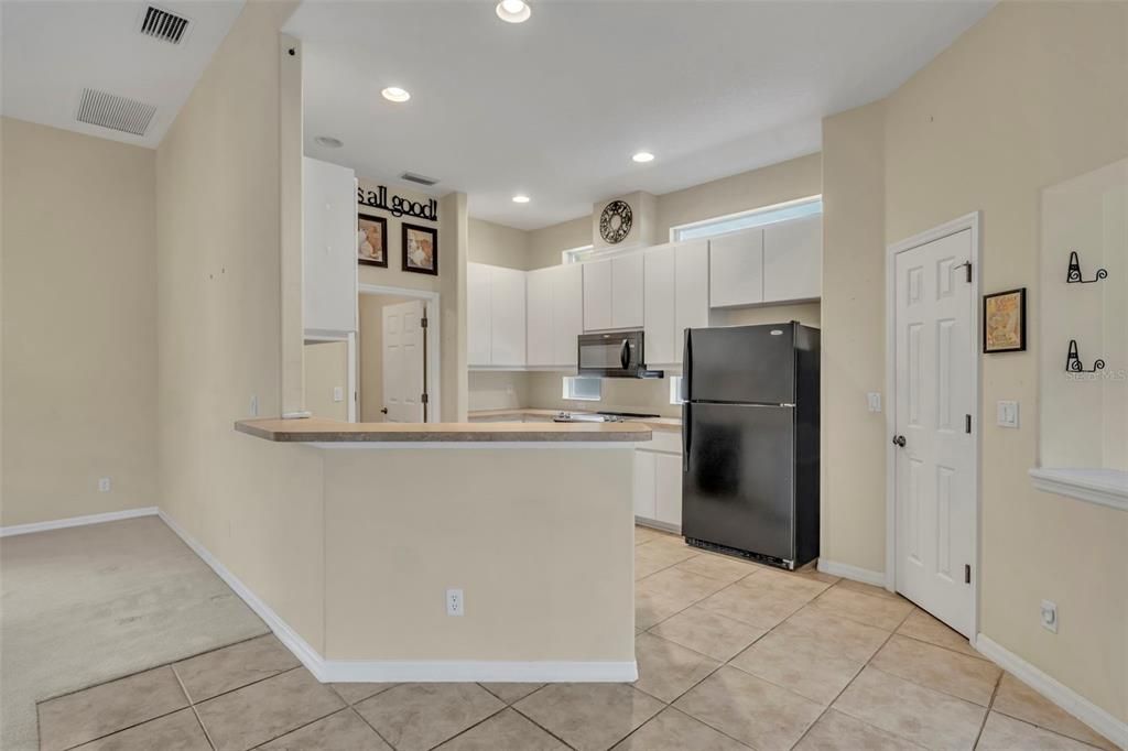 En Venta: $315,000 (3 camas, 2 baños, 1900 Pies cuadrados)