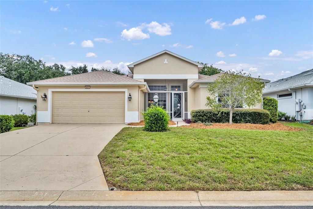 En Venta: $315,000 (3 camas, 2 baños, 1900 Pies cuadrados)