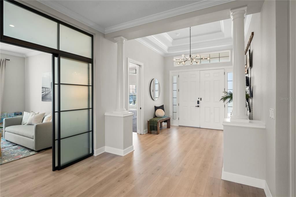 Activo con contrato: $950,000 (3 camas, 3 baños, 3090 Pies cuadrados)