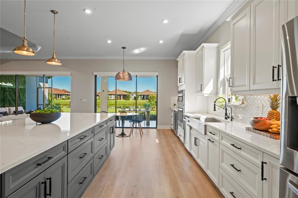 Activo con contrato: $950,000 (3 camas, 3 baños, 3090 Pies cuadrados)