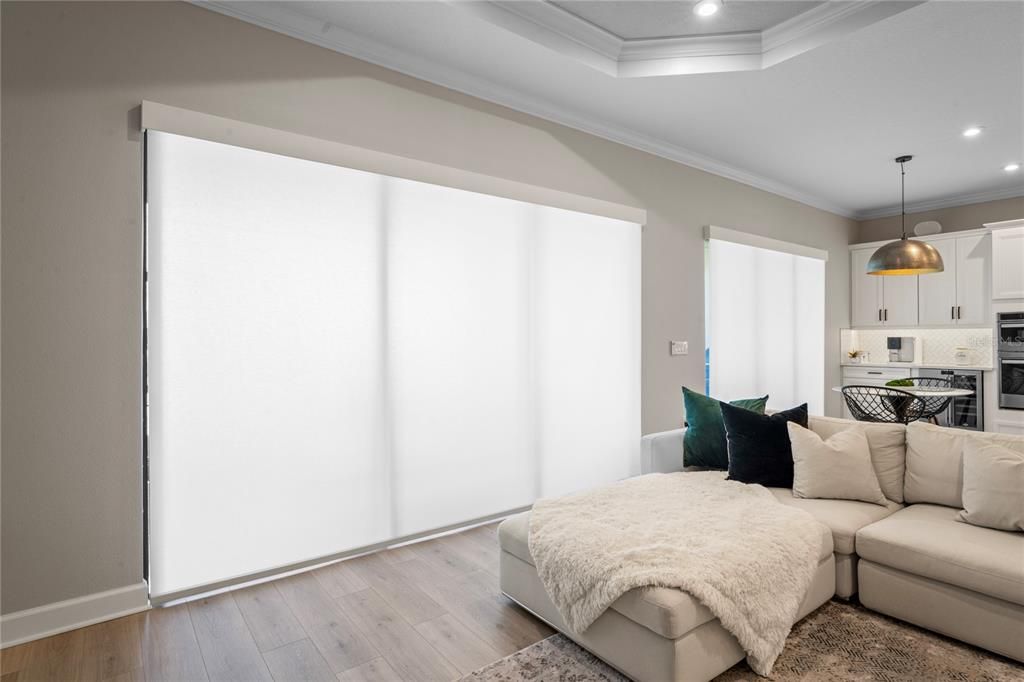 Activo con contrato: $950,000 (3 camas, 3 baños, 3090 Pies cuadrados)