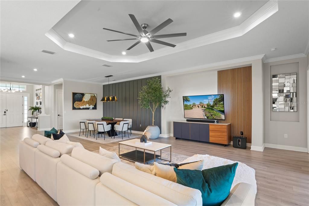 Activo con contrato: $950,000 (3 camas, 3 baños, 3090 Pies cuadrados)