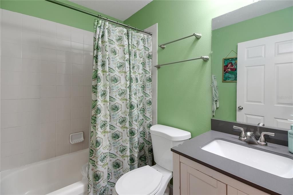 待售: $214,500 (3 贝兹, 2 浴室, 1092 平方英尺)