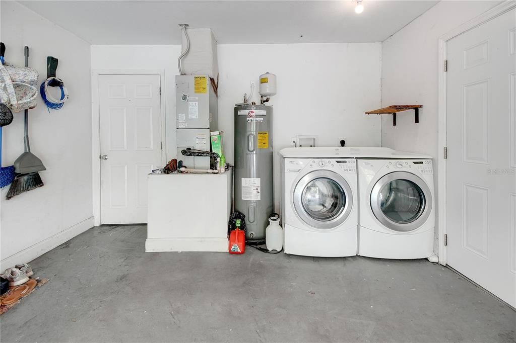 待售: $214,500 (3 贝兹, 2 浴室, 1092 平方英尺)