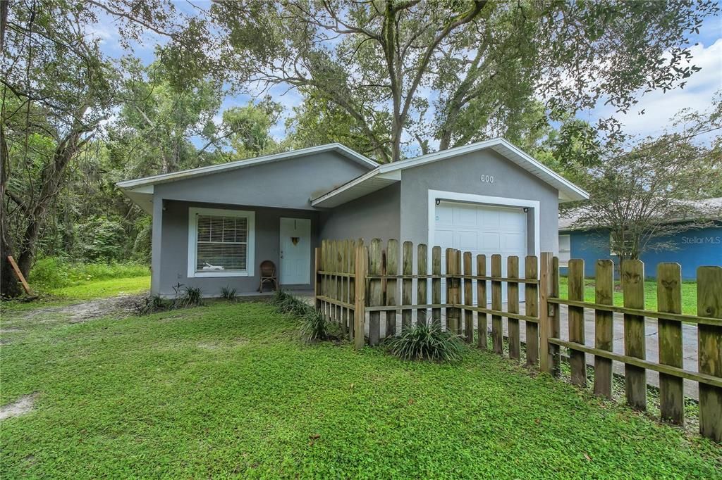 待售: $214,500 (3 贝兹, 2 浴室, 1092 平方英尺)