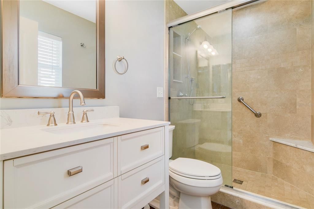 На продажу: $599,000 (3 спален, 2 ванн, 1250 Квадратных фут)