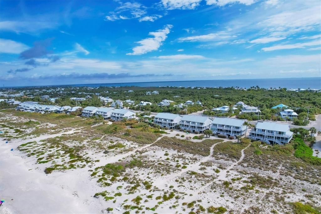 For Rent: $4,500 (2 beds, 2 baths, 1276 Square Feet)