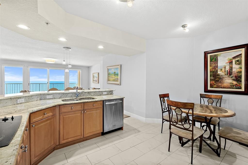 For Sale: $799,000 (3 beds, 3 baths, 2330 Square Feet)