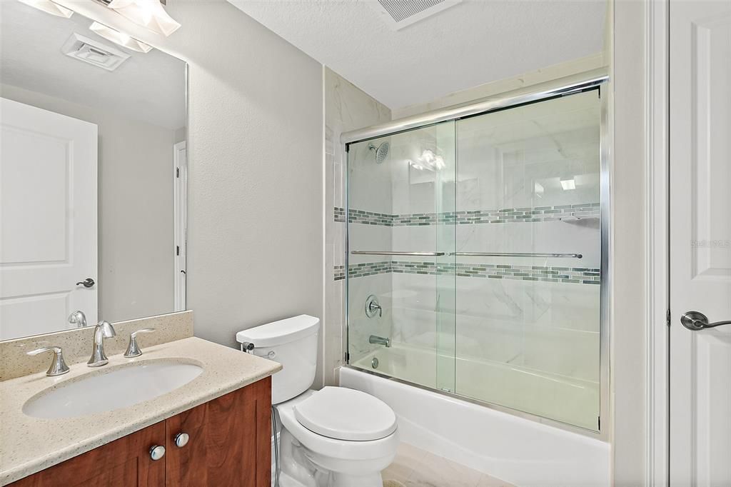 For Sale: $799,000 (3 beds, 3 baths, 2330 Square Feet)