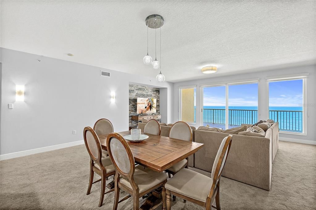 For Sale: $799,000 (3 beds, 3 baths, 2330 Square Feet)