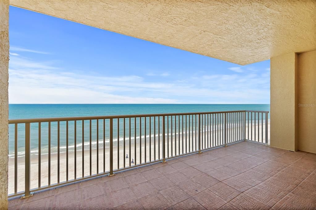 For Sale: $799,000 (3 beds, 3 baths, 2330 Square Feet)