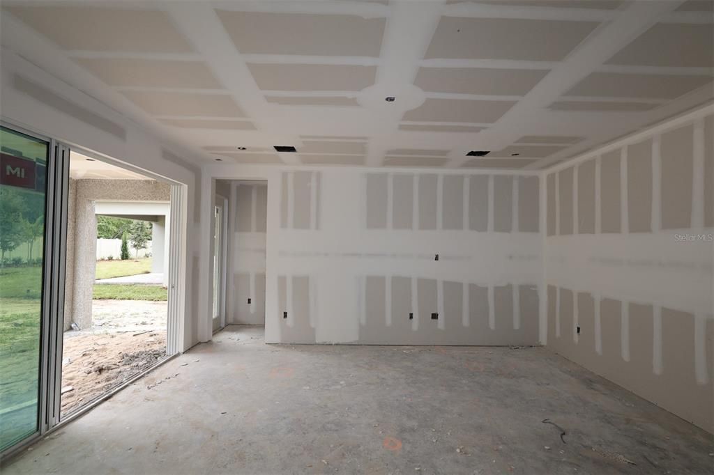 Active With Contract: $680,990 (5 beds, 4 baths, 3148 Square Feet)