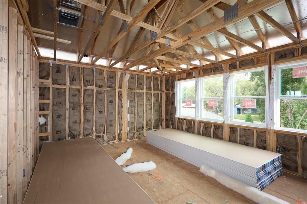 Active With Contract: $680,990 (5 beds, 4 baths, 3148 Square Feet)