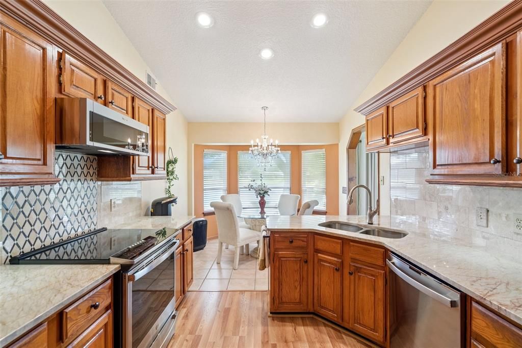 En Venta: $439,000 (3 camas, 2 baños, 1878 Pies cuadrados)